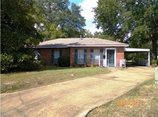 207 Elizabeth St, Wetumpka, AL 36092