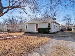1644 Corrin Ave, Blue Mound, TX 76131