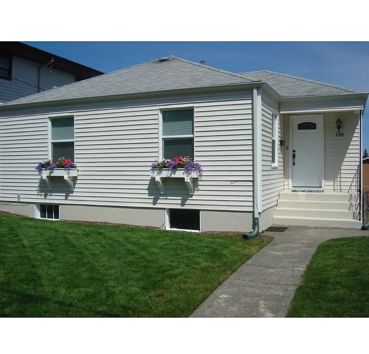 138 N Cambrian Ave