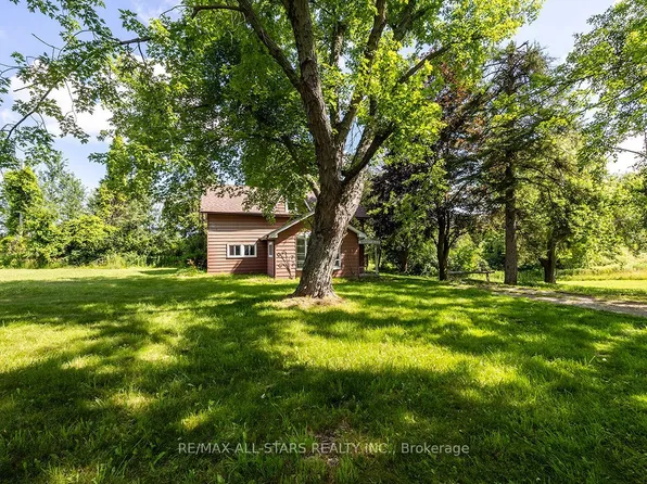 16865 Ridge Rd, Brock, ON L0C 1H0
