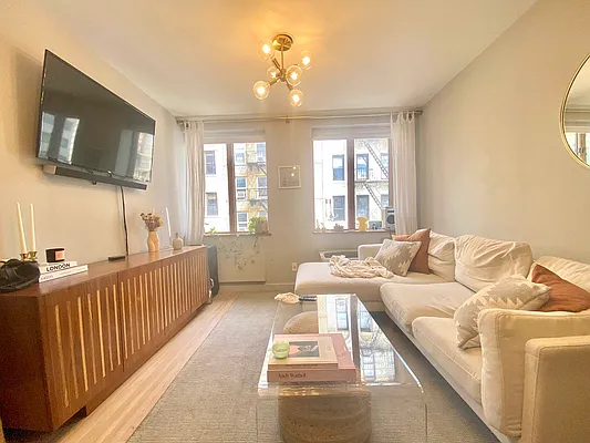 Rented by Nolita Group | media 8
