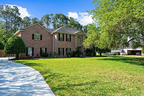 425 Oak Pond Dr Photo 1