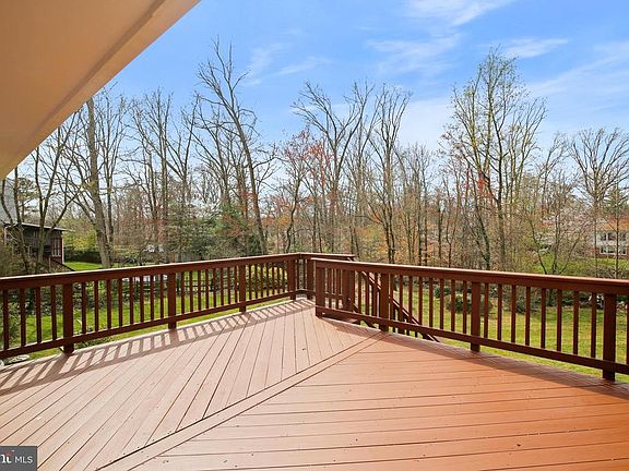 4th image of 4524 Starr Jordan Dr