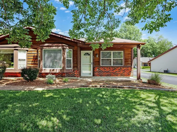 46 Rabbit Trail Dr, Washington, MO 63090