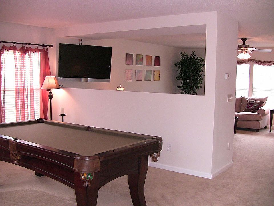 2nd image of 688 Picasso Ave