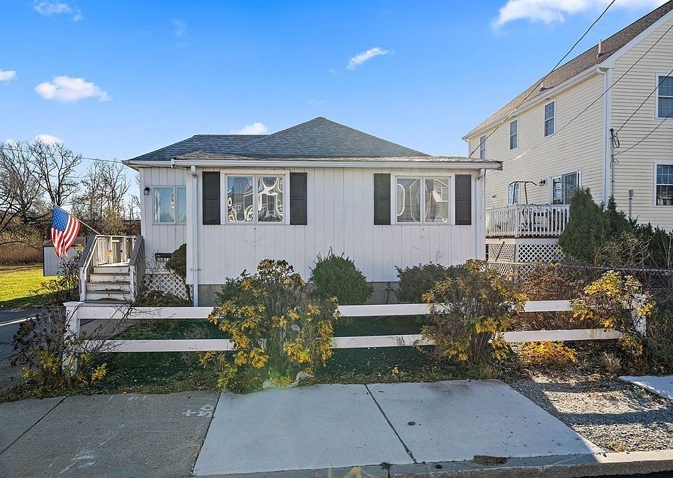 693 Sea St, Quincy, MA 02169 Zillow
