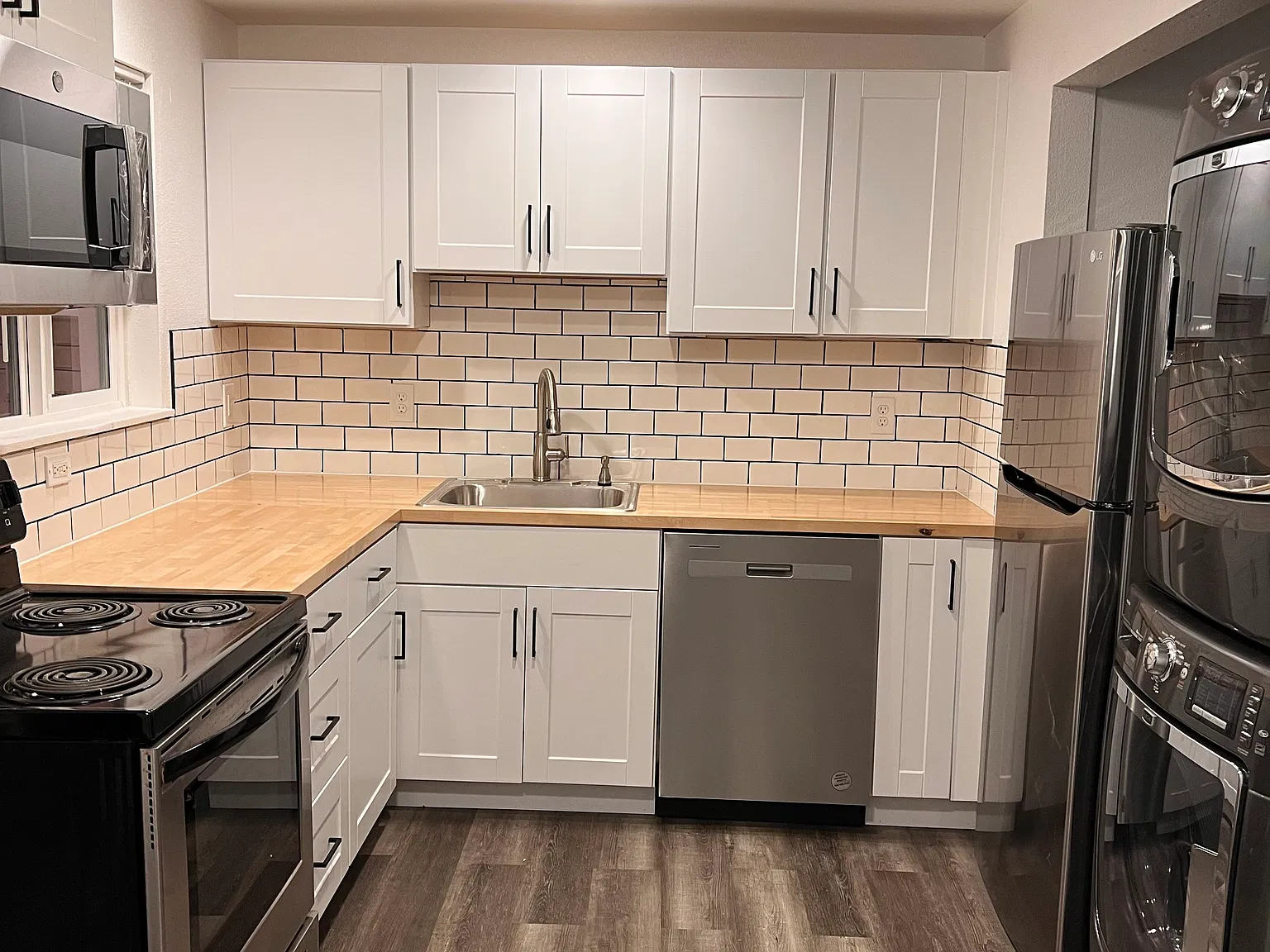 2 bed, 800 sqft, $1,650 — Photo 2