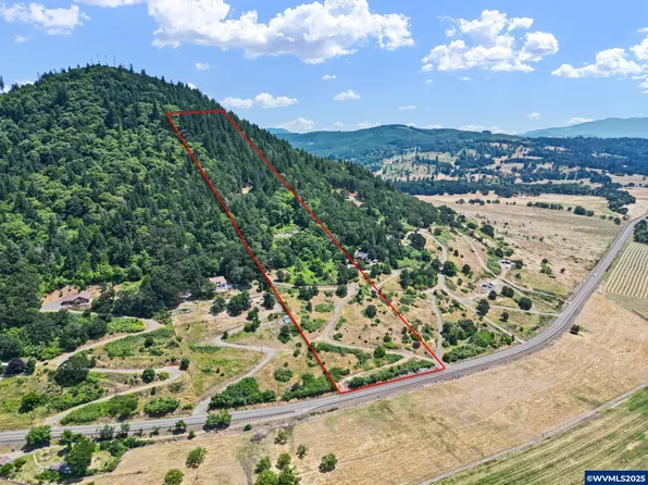 29015 Brownsville Rd, Brownsville, OR 97327