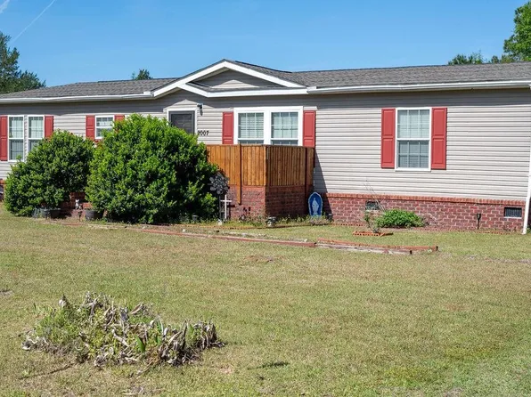 2007 Venus Ct., Loris, SC 29569