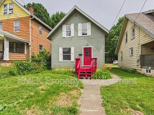 529 Gage St Photo 1