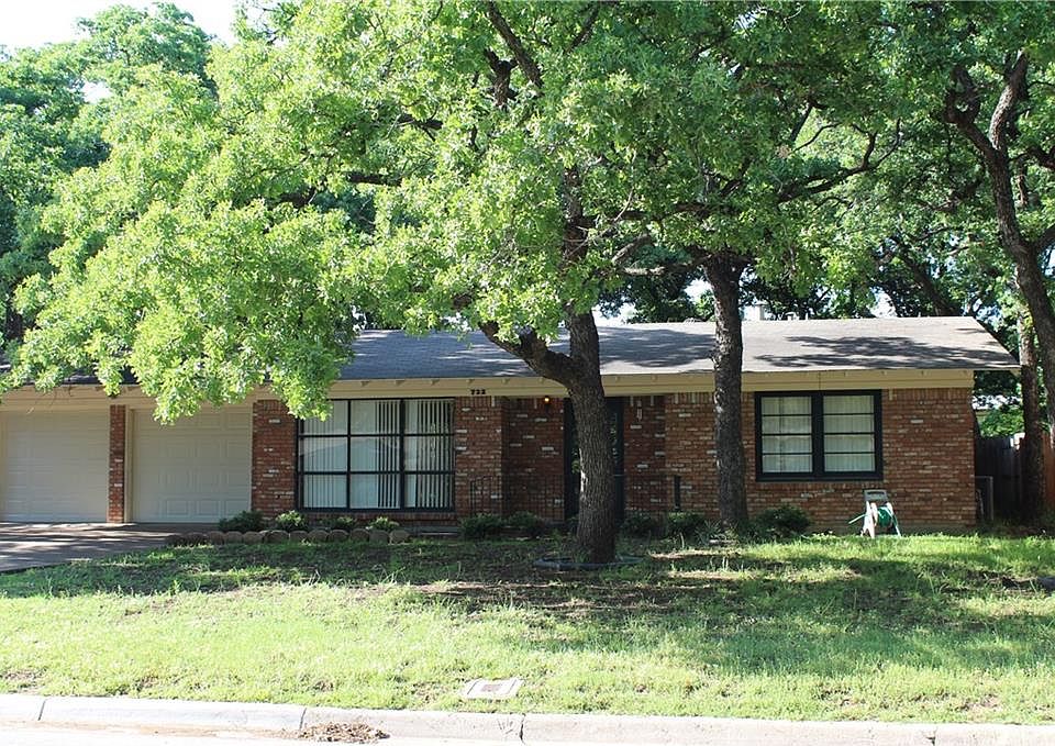 1st image of 732 Briarwood Ln