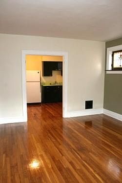 5th image of 5009-5011 Mardel Ave