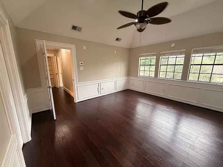 6035 Spring Creek Grove Ln — Photo 36