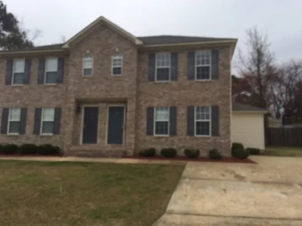 1521-B Pine Brook Ct, Greenville, NC 27858