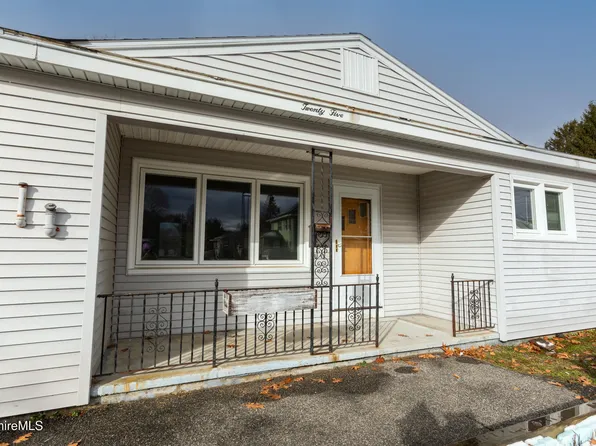 25 Robert St, Pittsfield, MA 01201