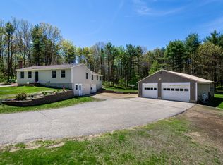 9 Red Coat Ln, Wells, ME 04090