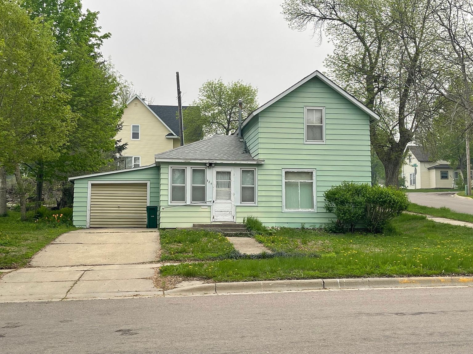 124 3rd St SE, Ortonville, MN 56278 MLS 6372390 Zillow