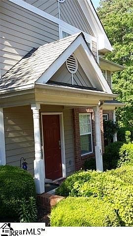 1st image of 621 Bear Dr