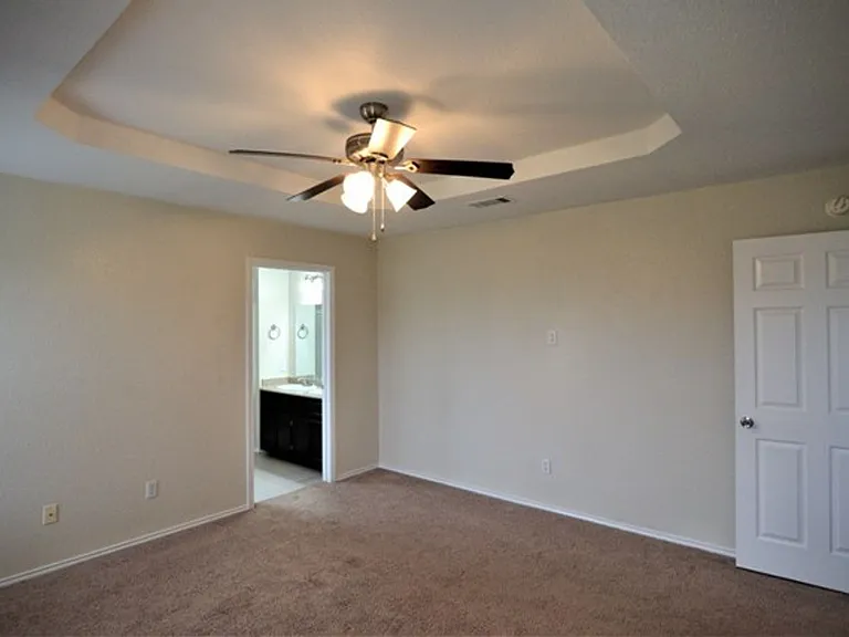 2909 Maria Dr — Photo 11