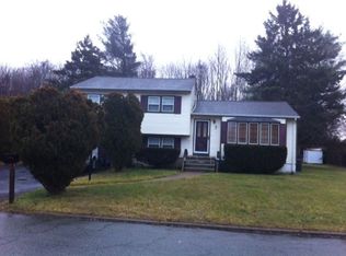 4 Walker Ave, Succasunna, NJ 07876