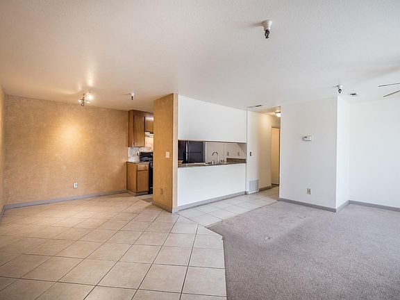 4th image of 1725 Westhaven Ct Unit K