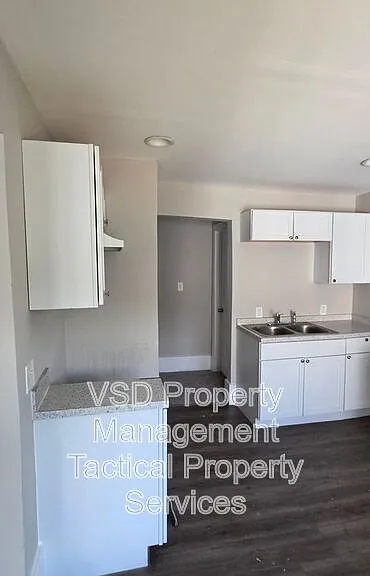 3694 E 147th St #UP — Photo 27