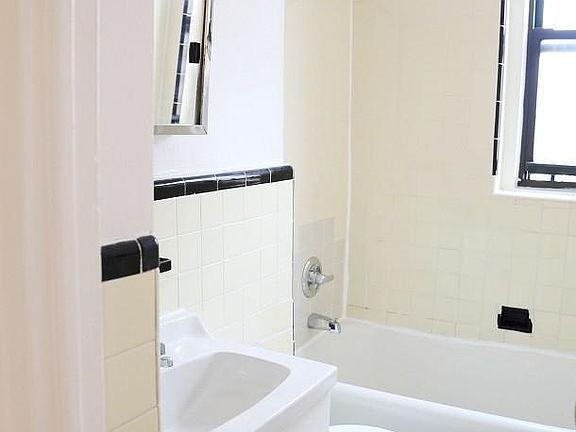3rd image of 1224 St Nicholas Ave APT 1E