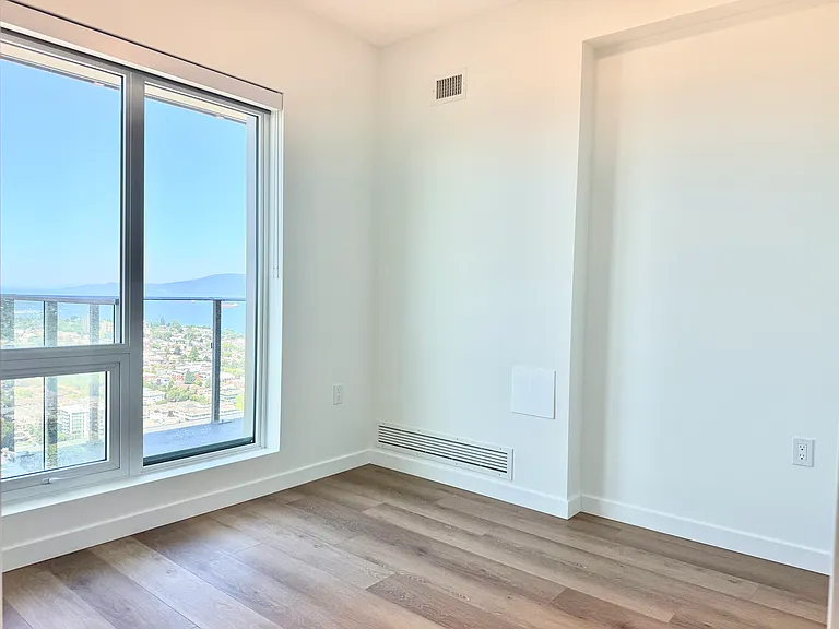 2488 Granville St — Photo 165