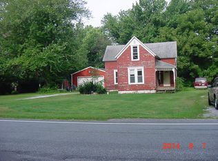 1206 S Main St, Kouts, IN 46347