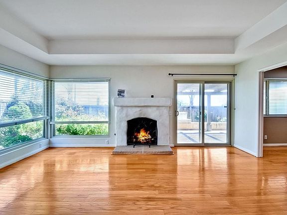 5th image of 3335 Cadencia St