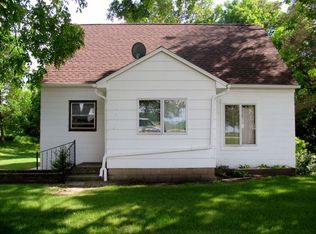 474 710th St., LakeField, MN 56150