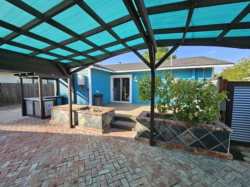 Building Photo - 4359 Elmwood Ct