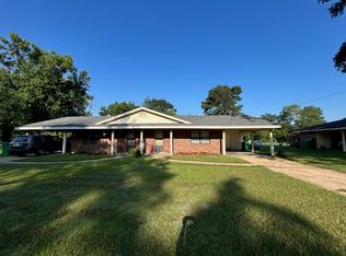 115 Sand Rd #115, Columbus, MS 39702