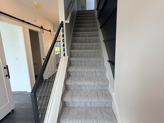 5th image of 6764 Shadow Ridge Pl