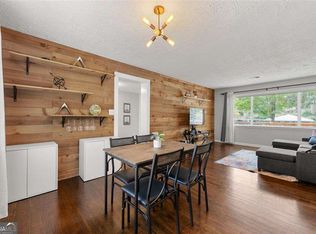 2268 Shamrock Dr, Decatur, GA 30032
