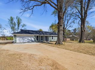 1254 Burnett Ln, Covington, TN 38019