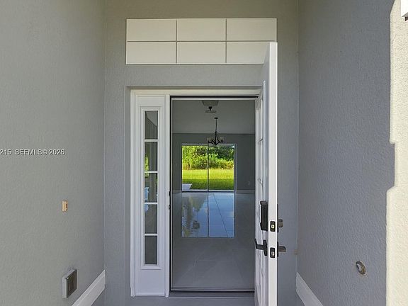 3rd image of 116 Ridgemont Dr