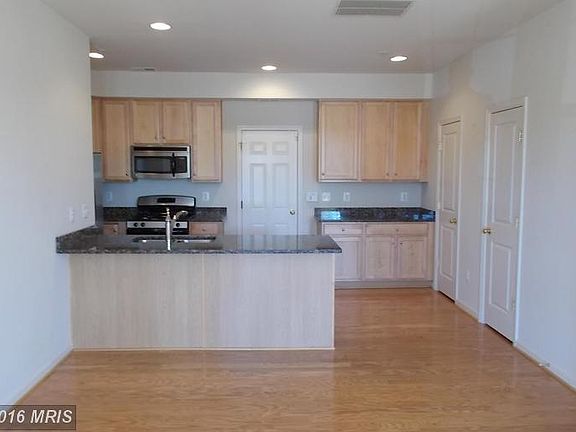2nd image of 7937 Crescent Park Dr #145