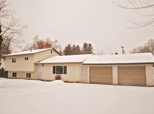 61 N Cleveland Ave, Blackfoot, ID 83221