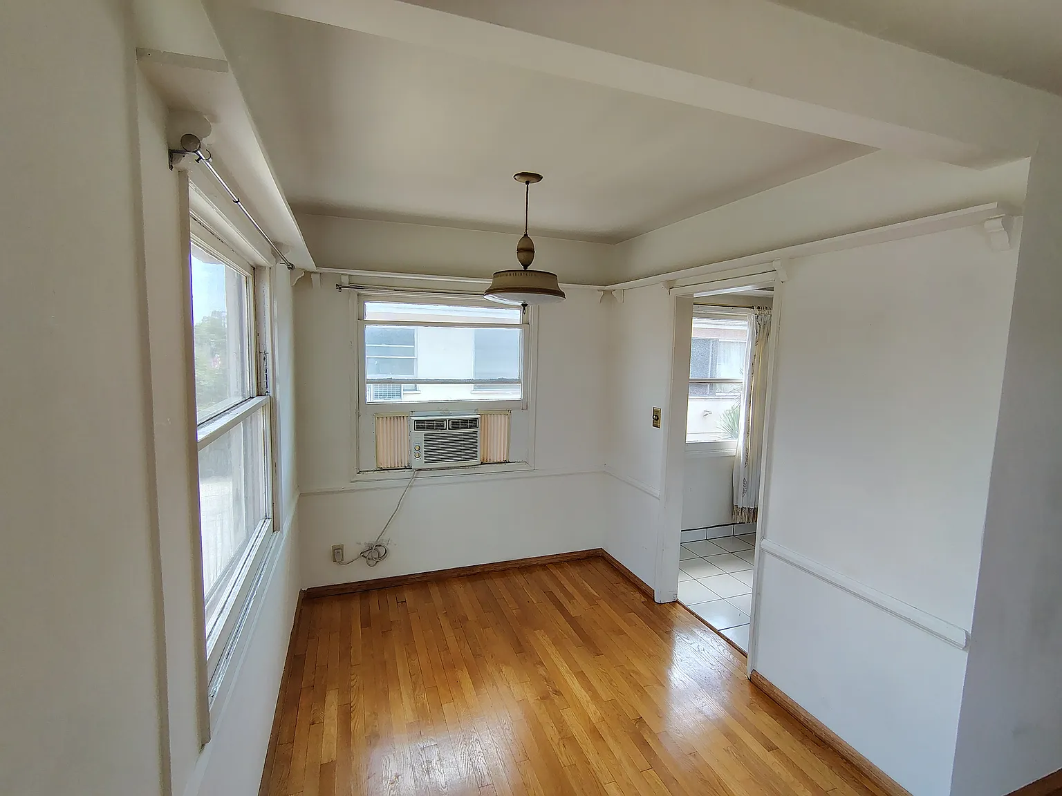 1 bed, 600 sqft, $2,100 — Photo 4