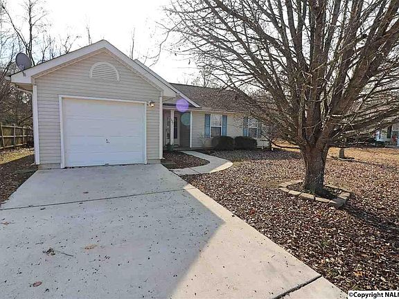 2nd image of 177 Sandy Hollow Dr NW