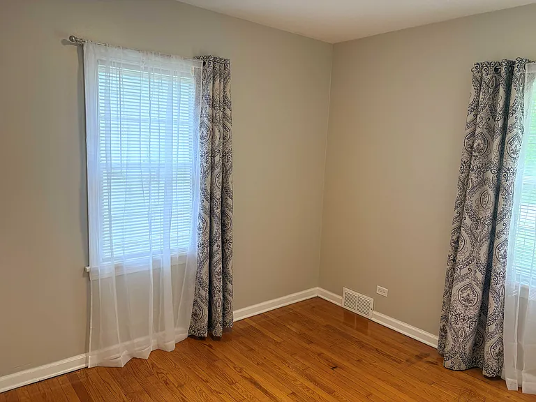 767 Lincoln Ave — Photo 10