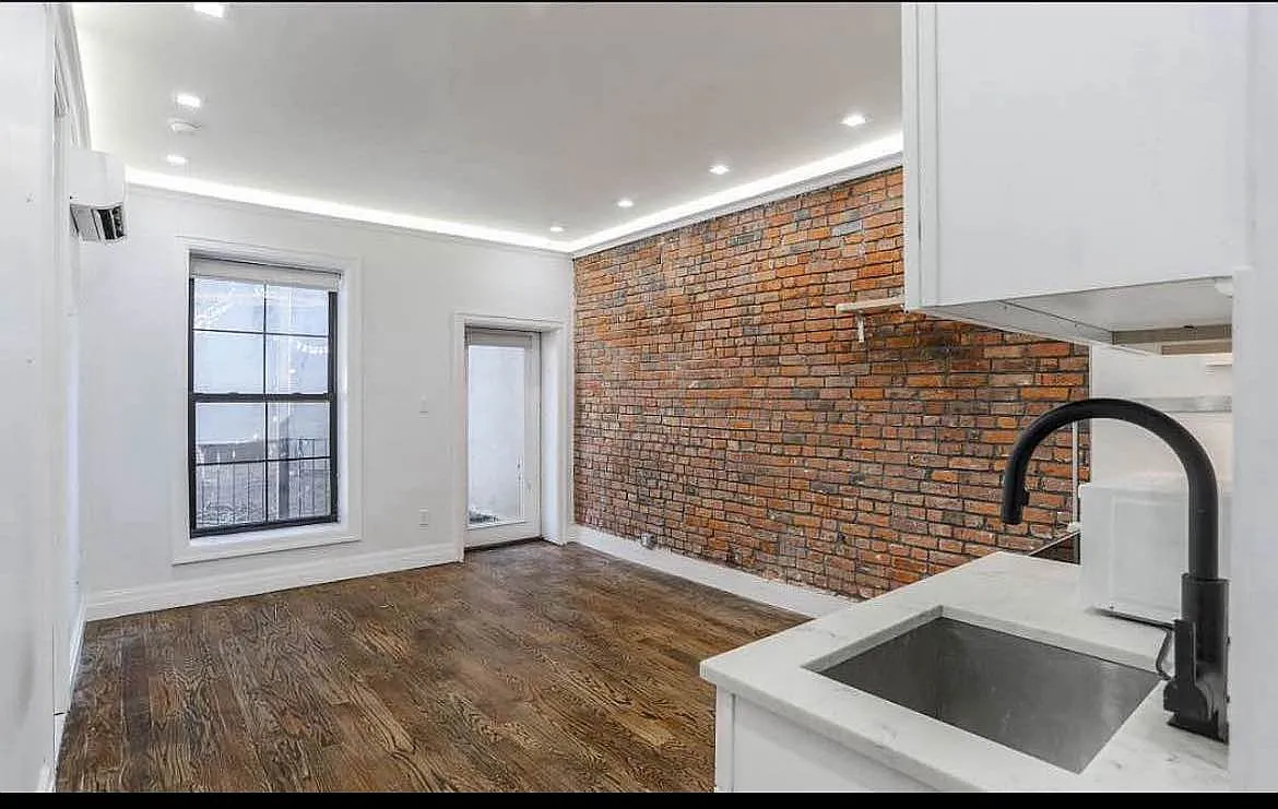 Building Photo - 43 Columbia Pl #1F