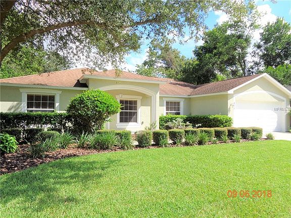 2nd image of 620 Cypress Oak Cir