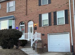 223 Parkdale Rd, Philadelphia, PA 19154