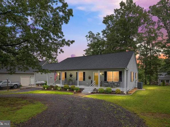 102 Yorktown Blvd, Locust Grove, VA 22508