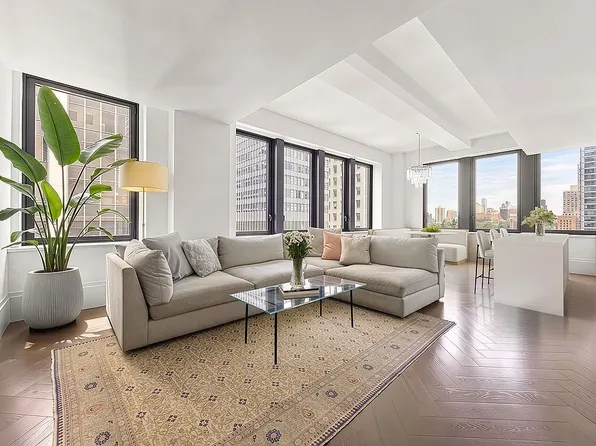 101 Wall St #15B, New York, NY 10005