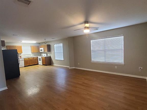 3rd image of 19410 Dry Canyon Ct