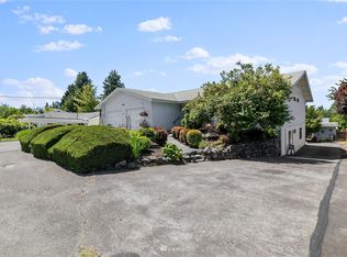 3703 Petersville Rd NE, Bremerton, WA 98310