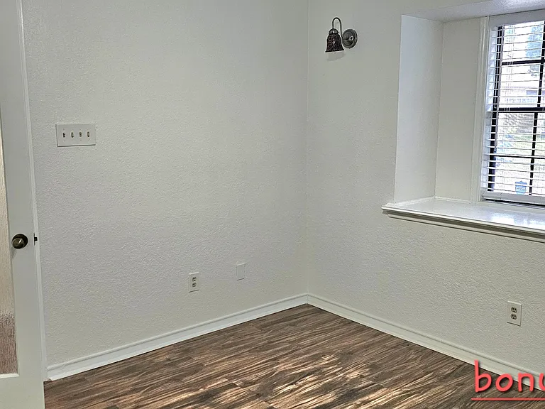 4534 Stony Creek Dr — Photo 7